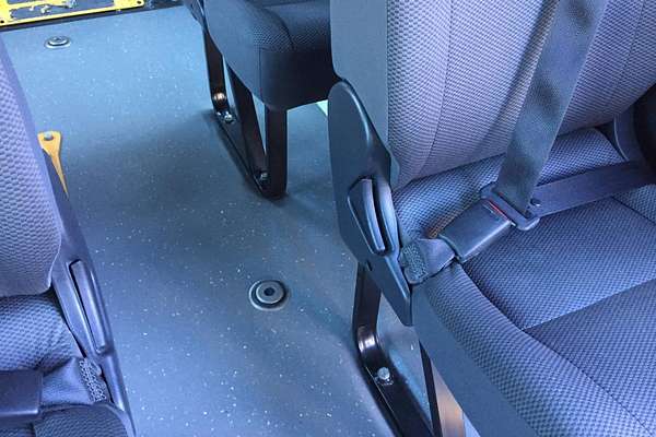 2017 Toyota Hiace COMMUTER KDH223R MY16