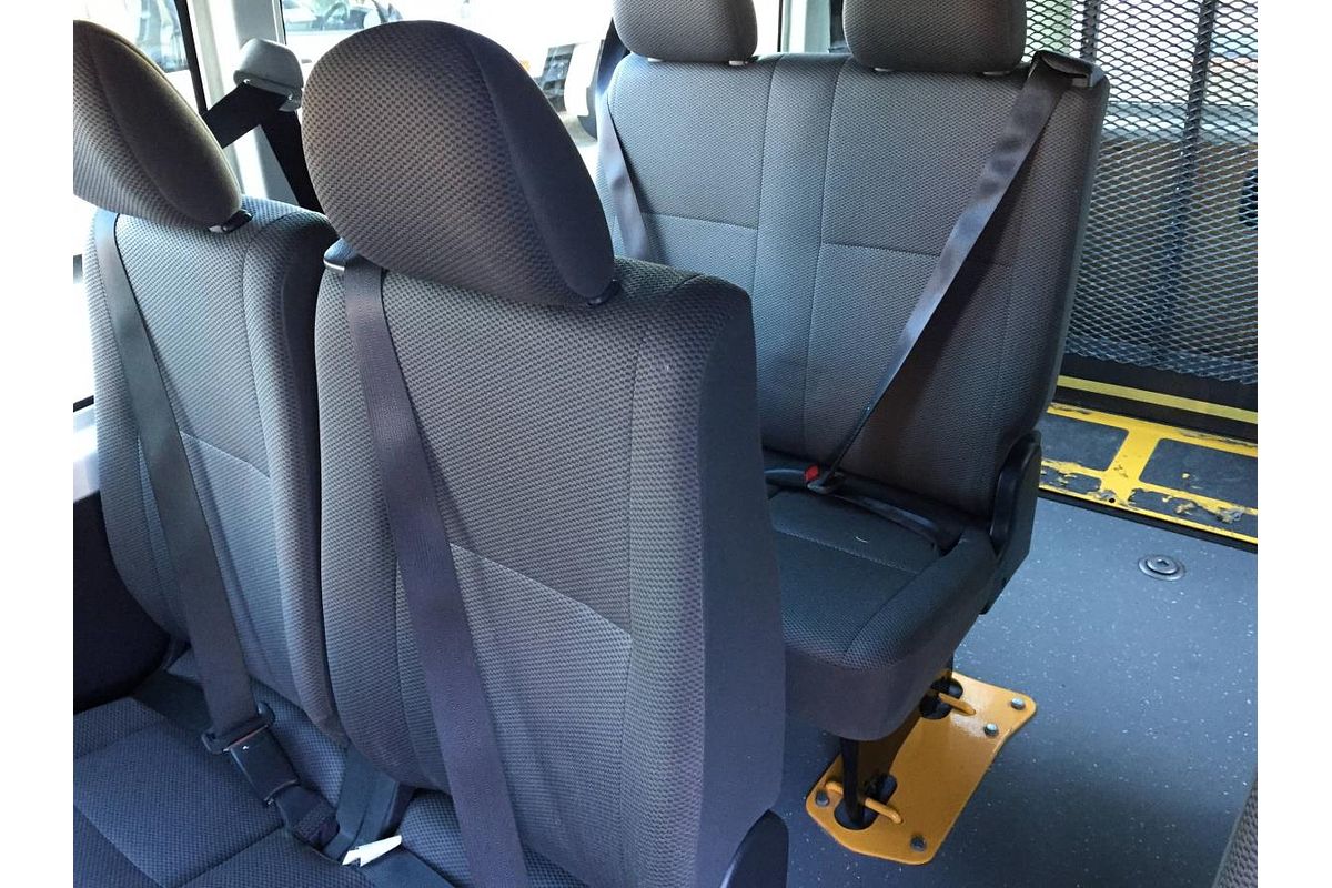 2017 Toyota Hiace COMMUTER KDH223R MY16