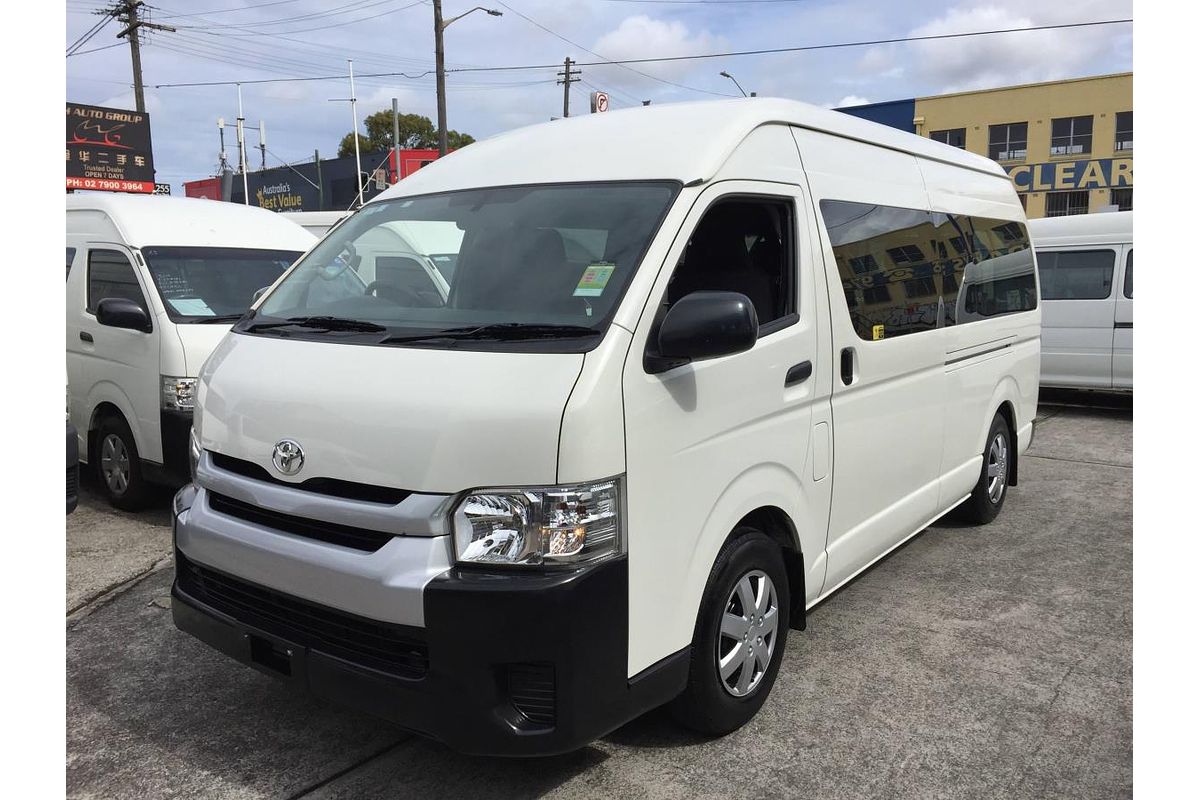 2017 Toyota Hiace COMMUTER TRH223R MY16