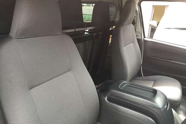 2017 Toyota Hiace COMMUTER TRH223R MY16