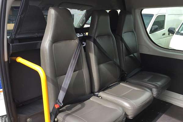 2017 Toyota Hiace COMMUTER TRH223R MY16