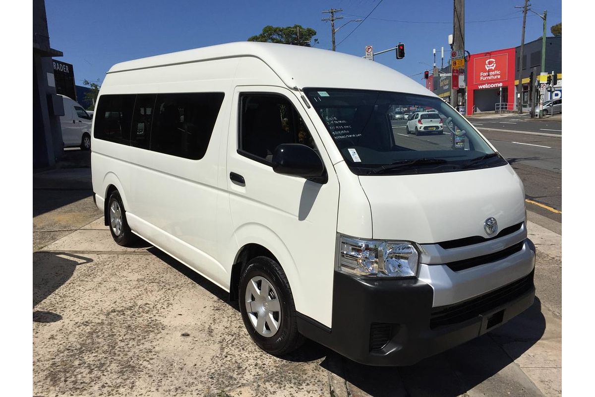 2018 Toyota Hiace COMMUTER TRH223R MY16