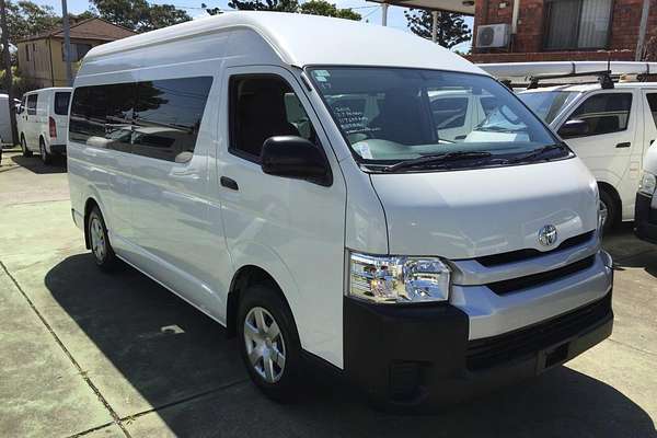 2018 Toyota Hiace COMMUTER TRH223R MY16