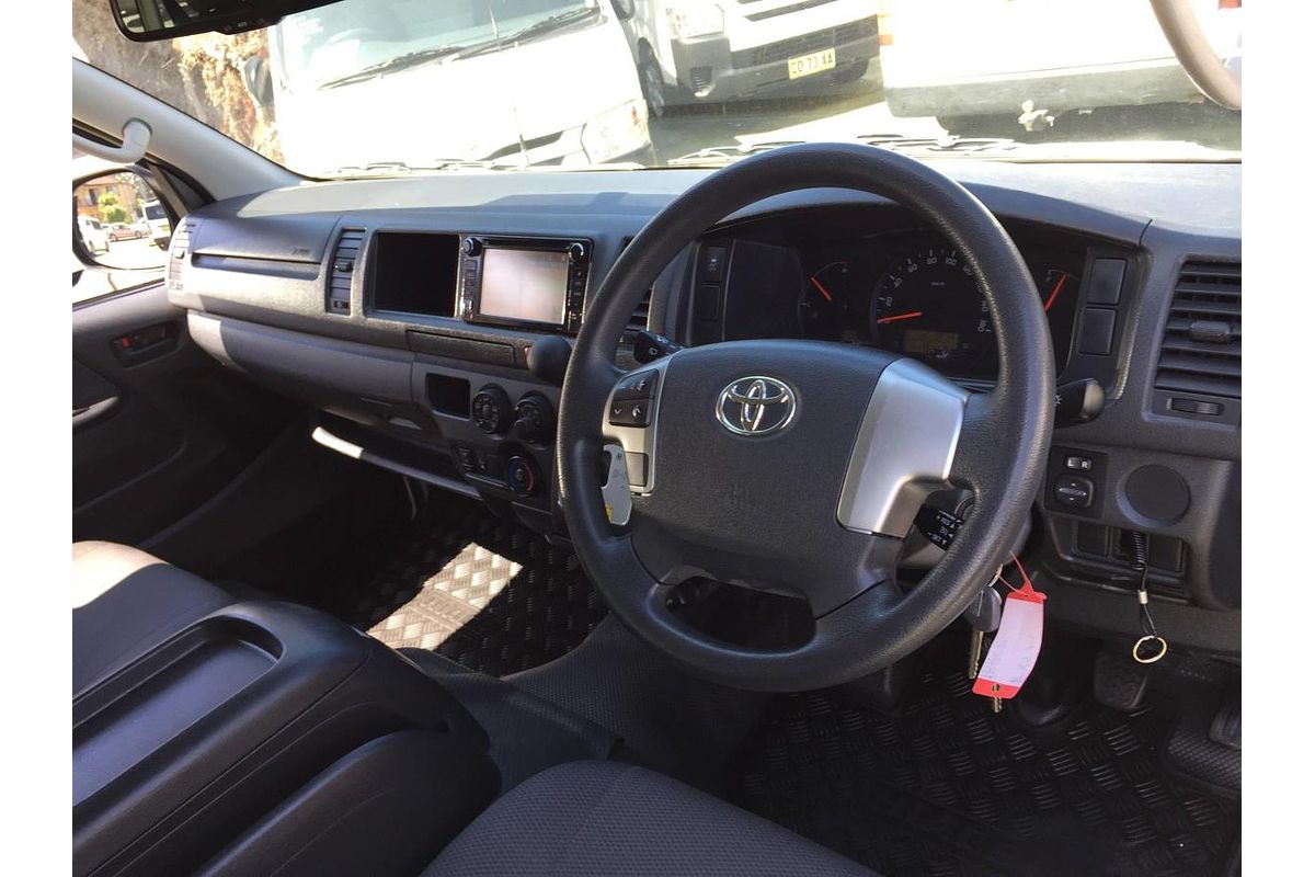 2018 Toyota Hiace COMMUTER TRH223R MY16
