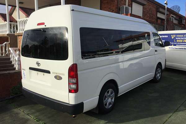 2018 Toyota Hiace COMMUTER TRH223R MY16