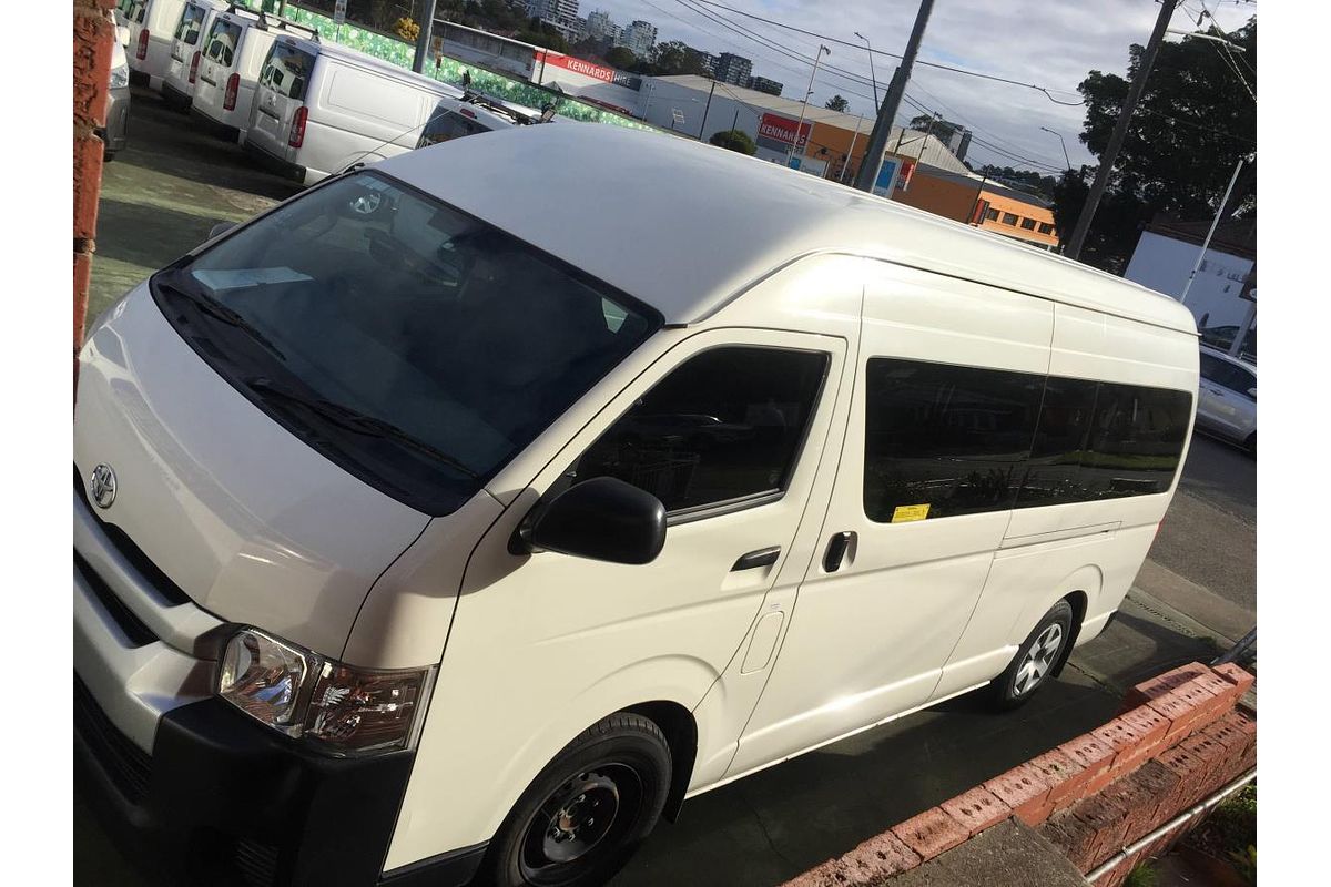 2018 Toyota Hiace COMMUTER TRH223R MY16