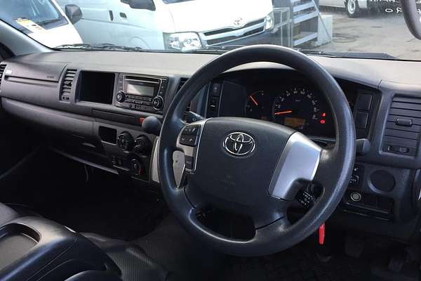 2016 Toyota Hiace COMMUTER TRH223R MY16
