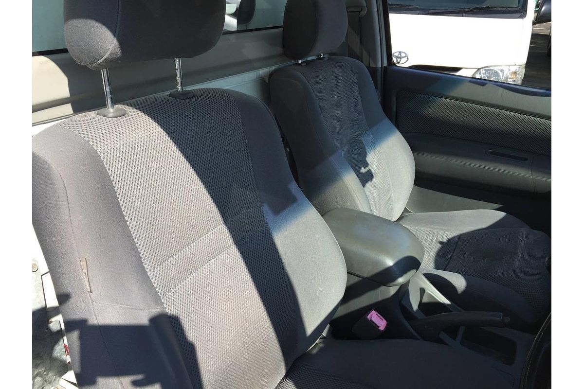 2014 Toyota Hilux SR KUN16R Rear Wheel Drive