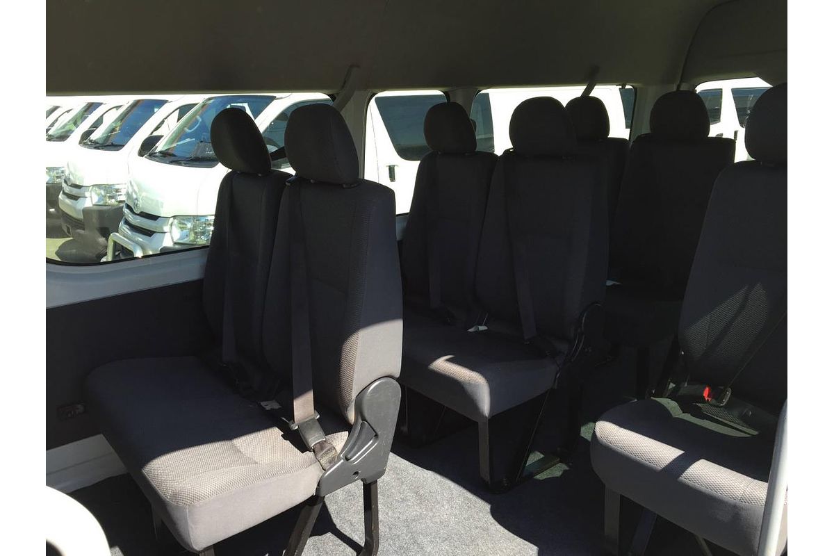 2014 Toyota Hiace COMMUTER TRH223R MY14