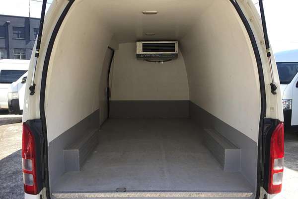 2014 Toyota Hiace KDH221R ELWB