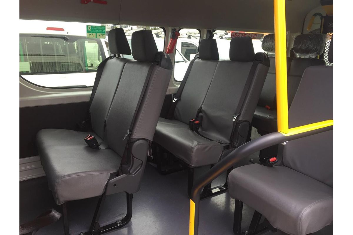 2022 Toyota Hiace Commuter GDH322R