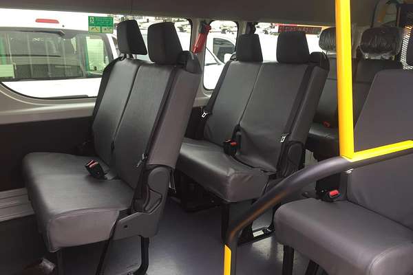 2022 Toyota Hiace Commuter GDH322R