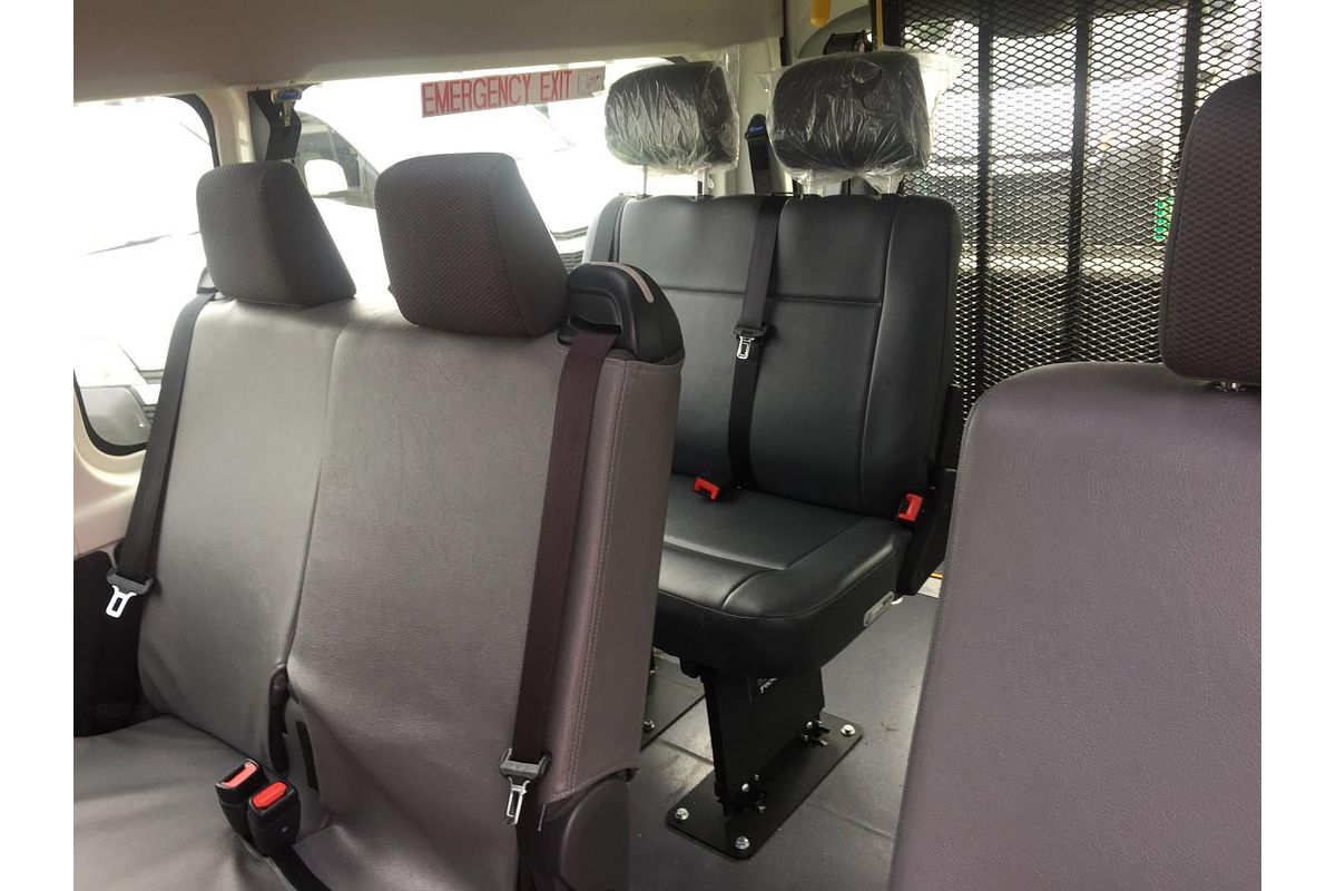 2022 Toyota Hiace Commuter GDH322R