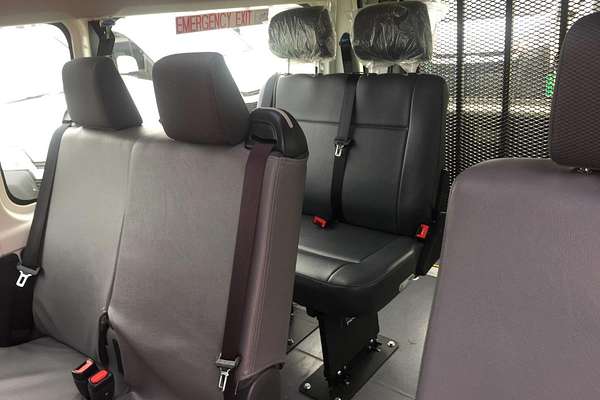 2022 Toyota Hiace Commuter GDH322R