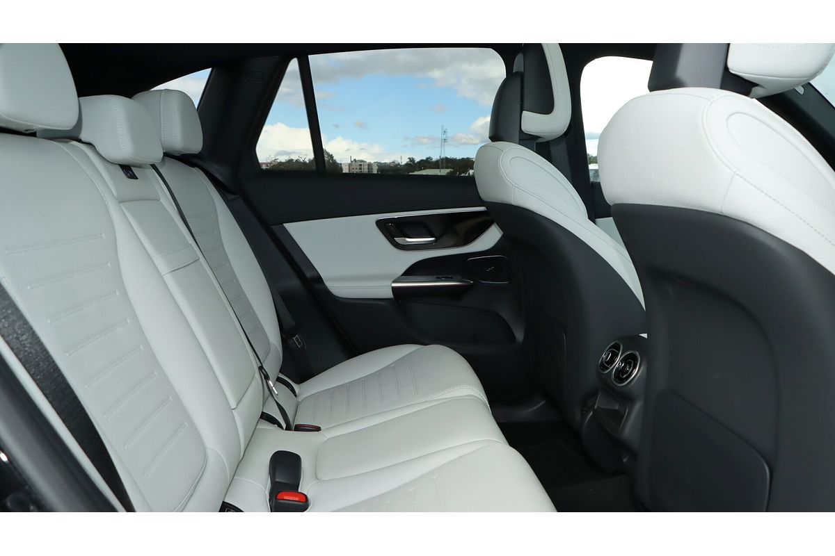 2024 Mercedes-Benz GLC-Class GLC300 X254