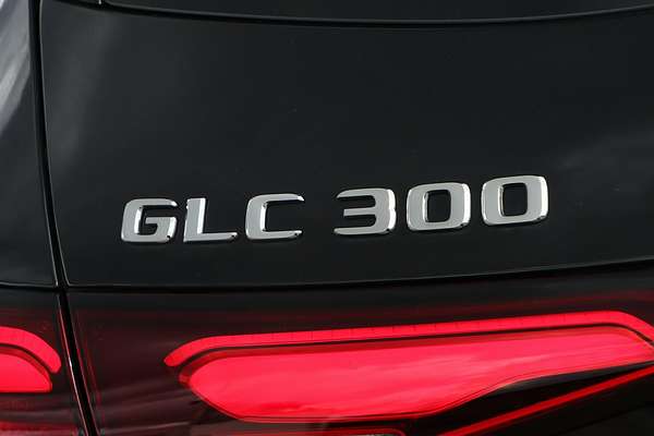 2024 Mercedes-Benz GLC-Class GLC300 X254