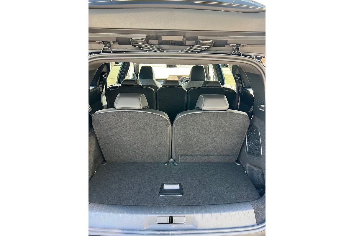 2025 Peugeot 5008 GT Premium e-DCS Hybrid P74 MY25