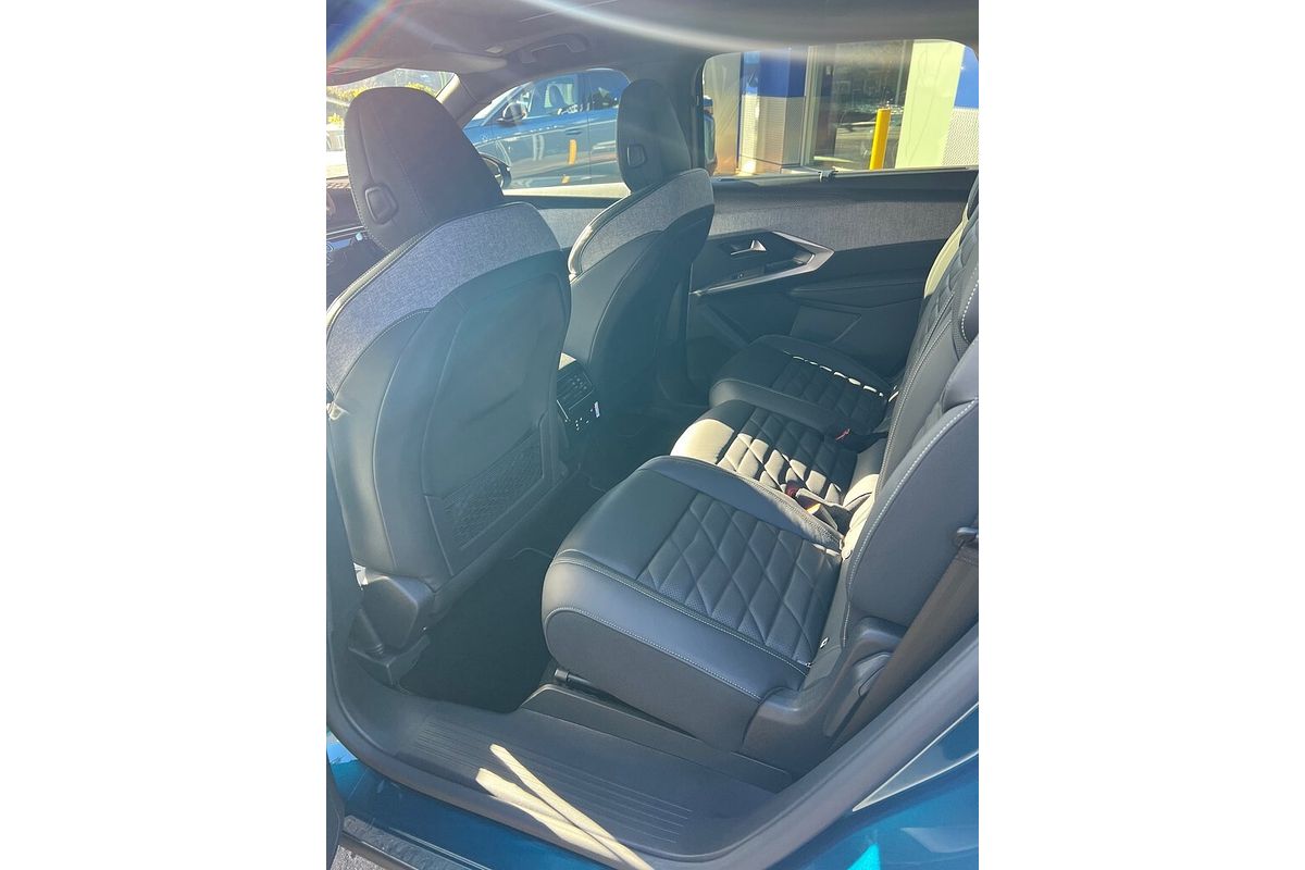 2025 Peugeot 5008 GT Premium e-DCS Hybrid P74 MY25