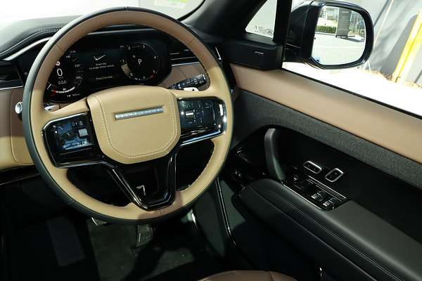 2025 Land Rover Range Rover Sport D300 Dynamic SE L461