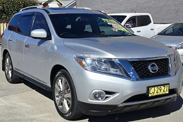 2016 Nissan Pathfinder Ti R52