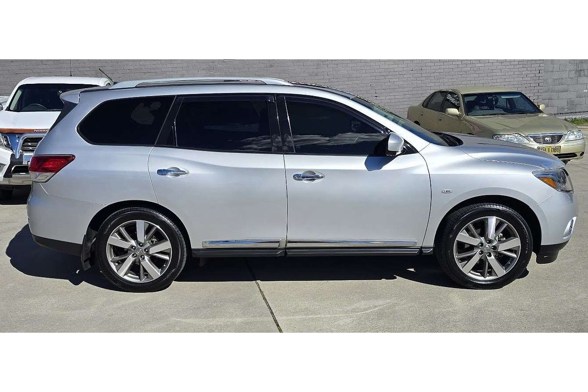 2016 Nissan Pathfinder Ti R52