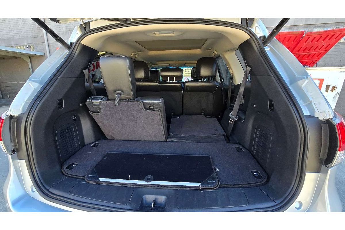 2016 Nissan Pathfinder Ti R52