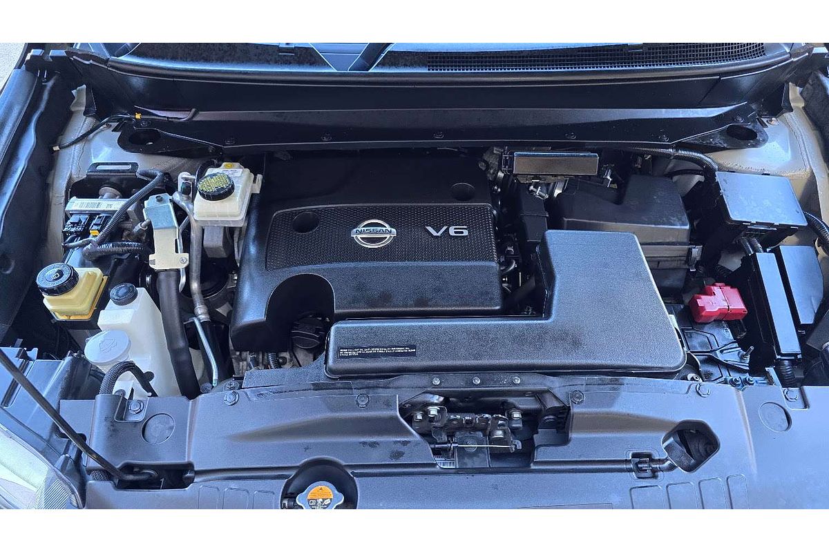 2016 Nissan Pathfinder Ti R52