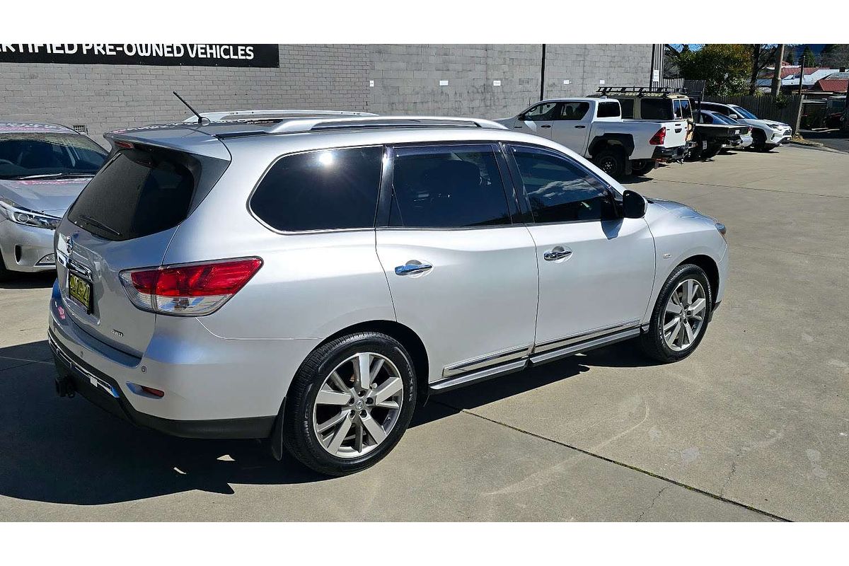 2016 Nissan Pathfinder Ti R52