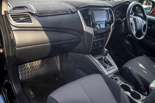 2022 Mitsubishi Triton GLX+ MR 4X4