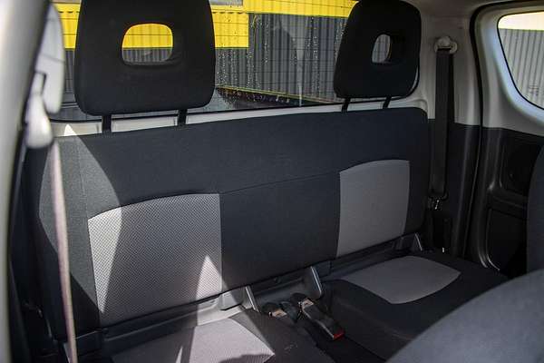 2022 Mitsubishi Triton GLX+ MR 4X4