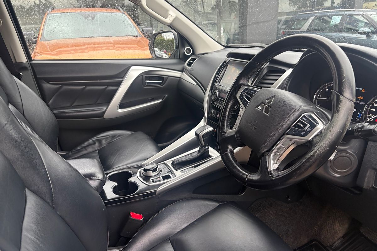 2016 Mitsubishi Pajero Sport Exceed QE