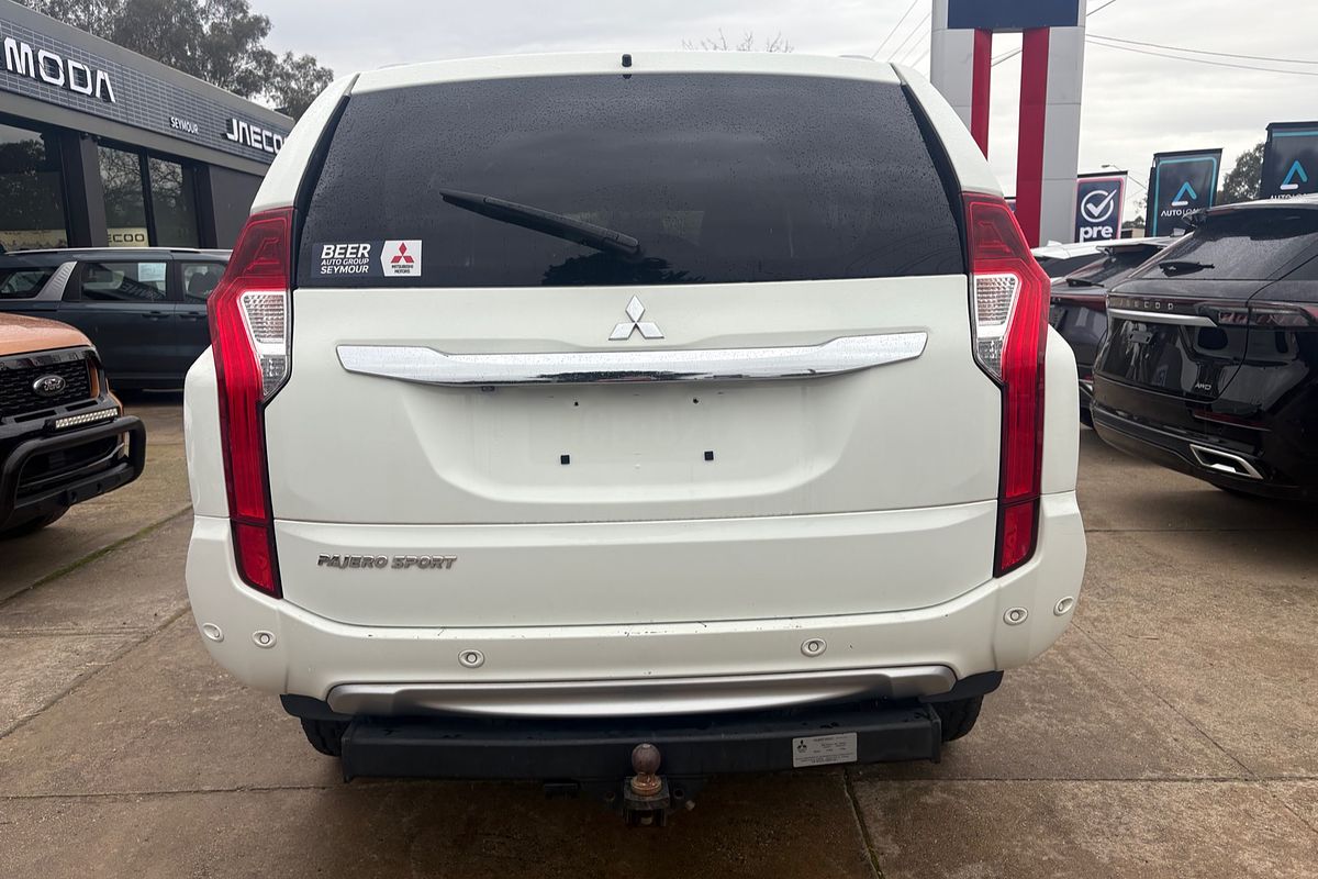 2016 Mitsubishi Pajero Sport Exceed QE