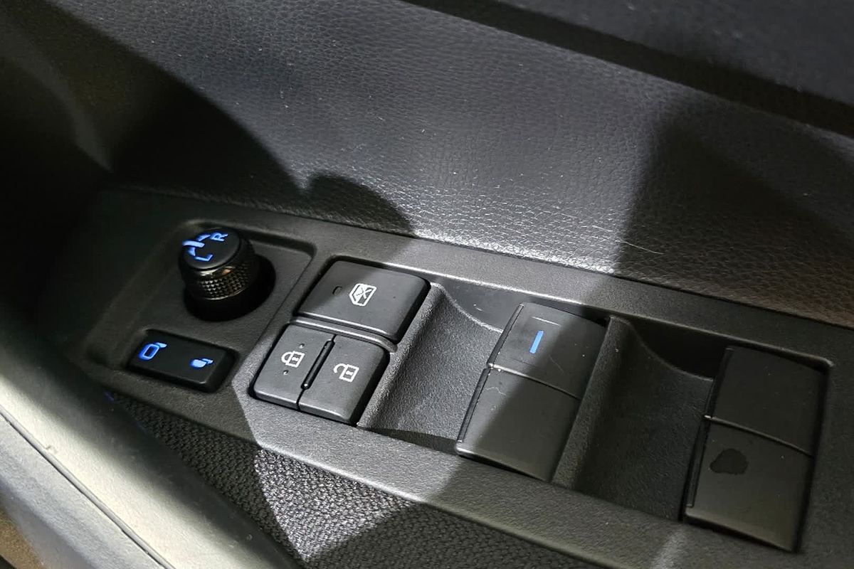 2020 Toyota Corolla Ascent Sport Hybrid ZWE211R