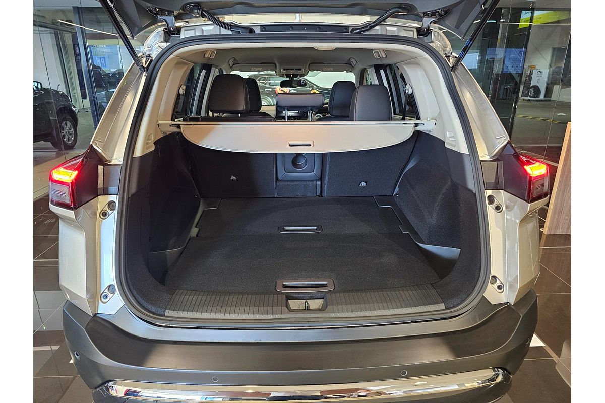 2025 Nissan X-TRAIL N-TREK T33