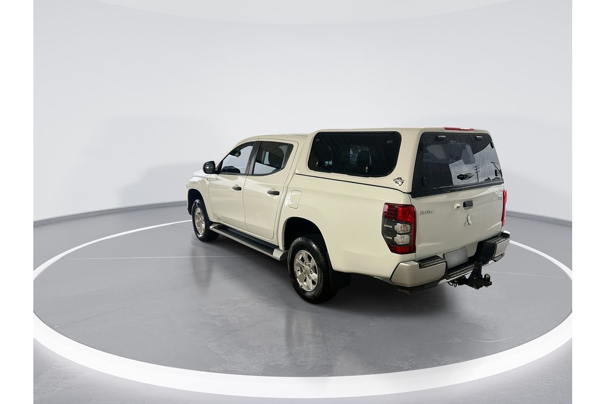 2019 Mitsubishi Triton GLX+ MR 4X4