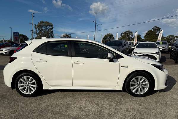 2023 Toyota Corolla Ascent Sport Hybrid ZWE219R