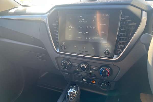 2025 Isuzu D-MAX LS-M 4X4