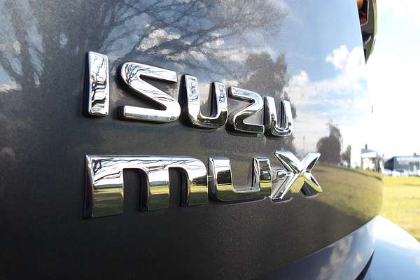 2020 Isuzu MU-X LS-U