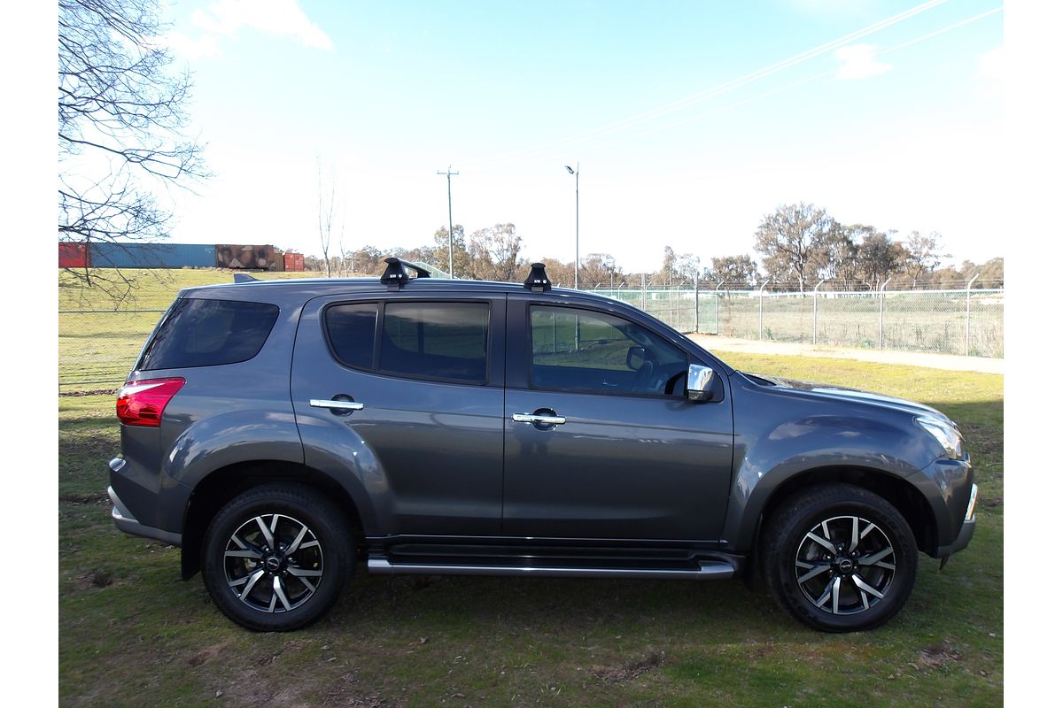 2020 Isuzu MU-X LS-U