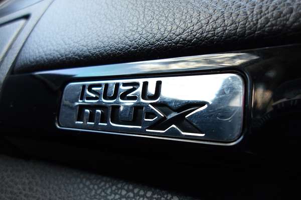 2020 Isuzu MU-X LS-U