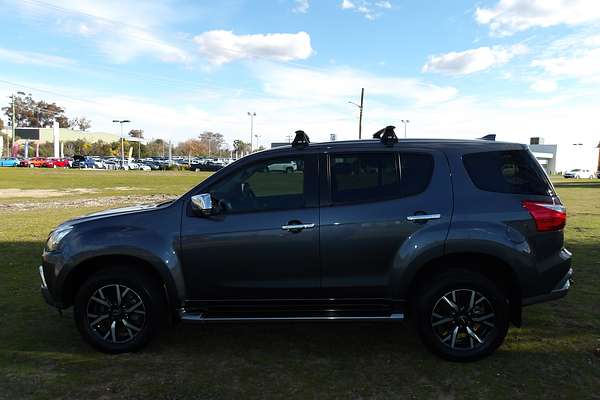 2020 Isuzu MU-X LS-U