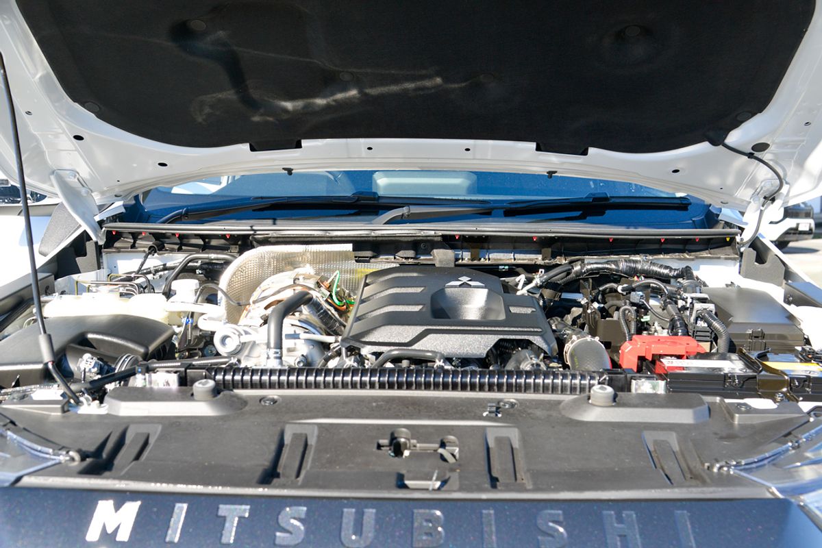 2024 Mitsubishi Triton GLS MV 4X4