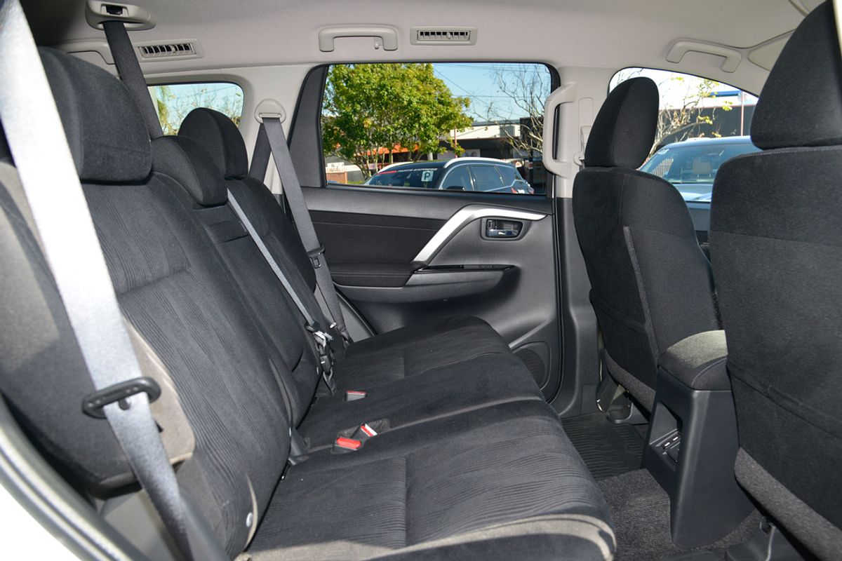 2022 Mitsubishi Pajero Sport GLS QF