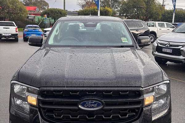 2024 Ford Ranger Black Edition 4X4 2.0L