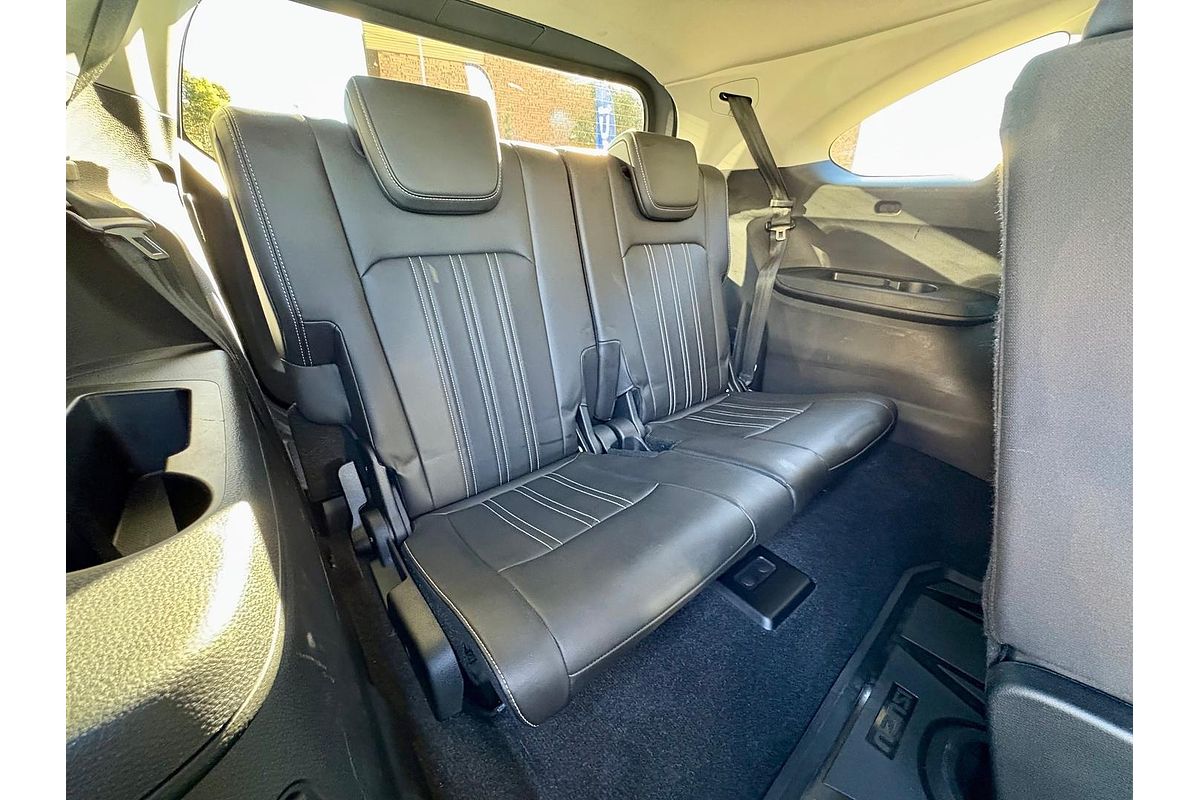 2023 Isuzu MU-X LS-T