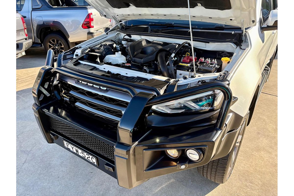 2023 Isuzu MU-X LS-T