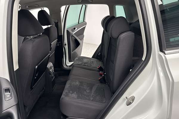 2017 Volkswagen Tiguan 110TDI Comfortline 5N