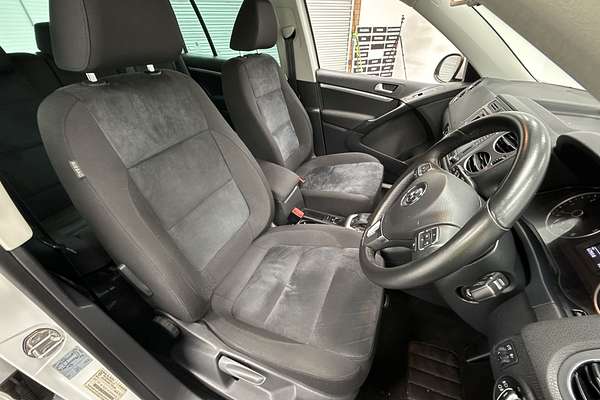 2017 Volkswagen Tiguan 110TDI Comfortline 5N