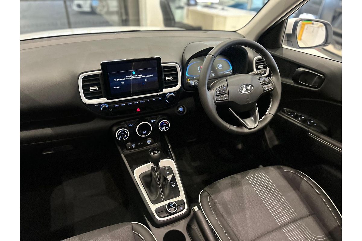 2025 Hyundai Venue Elite QX.V5