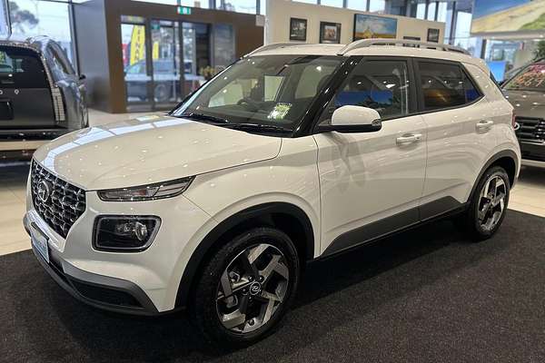 2025 Hyundai Venue Elite QX.V5